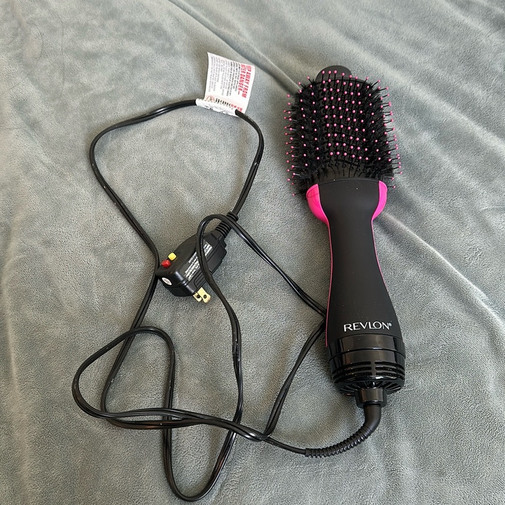 Revlon One Step Volumizer Blow Dry Brush